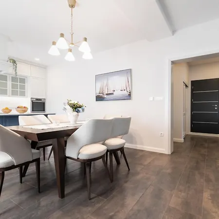 Korina Appartement *